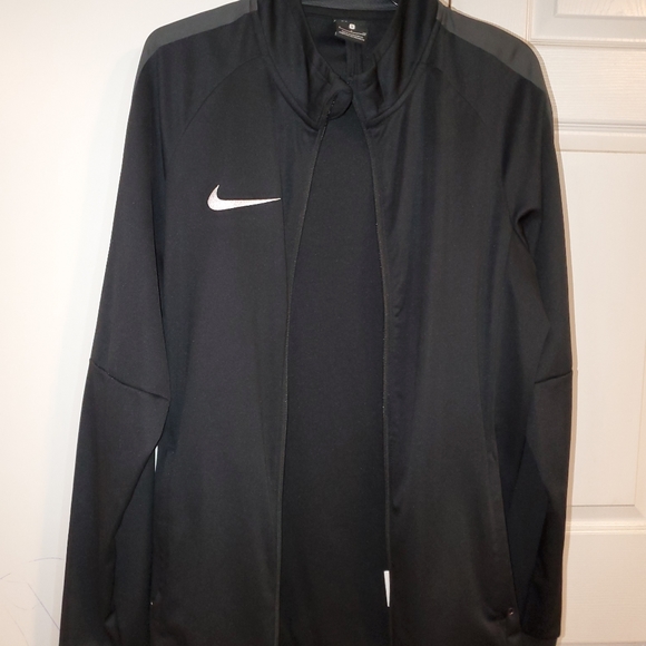🔥Nike track jacket🔥 - Picture 6 of 6